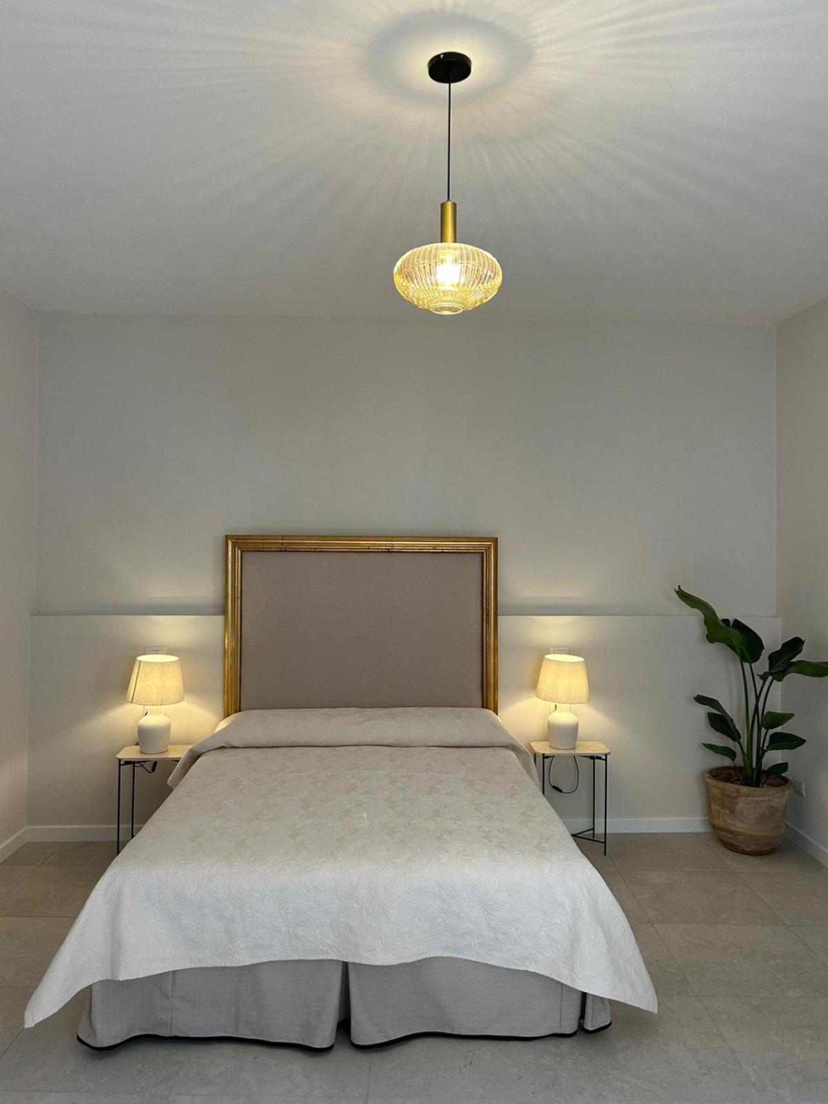 Notus Rooms โนโต ภายนอก รูปภาพ