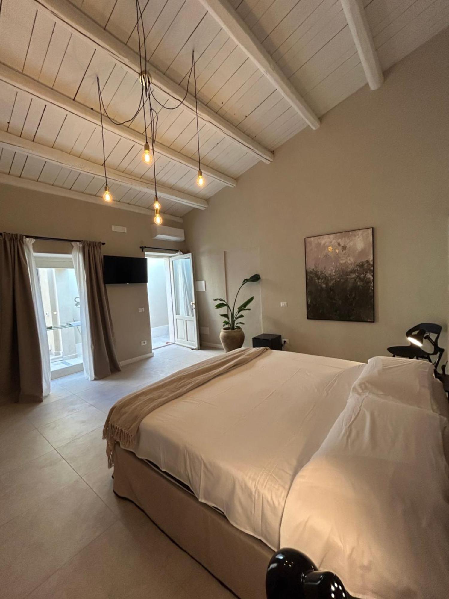 Notus Rooms โนโต ภายนอก รูปภาพ