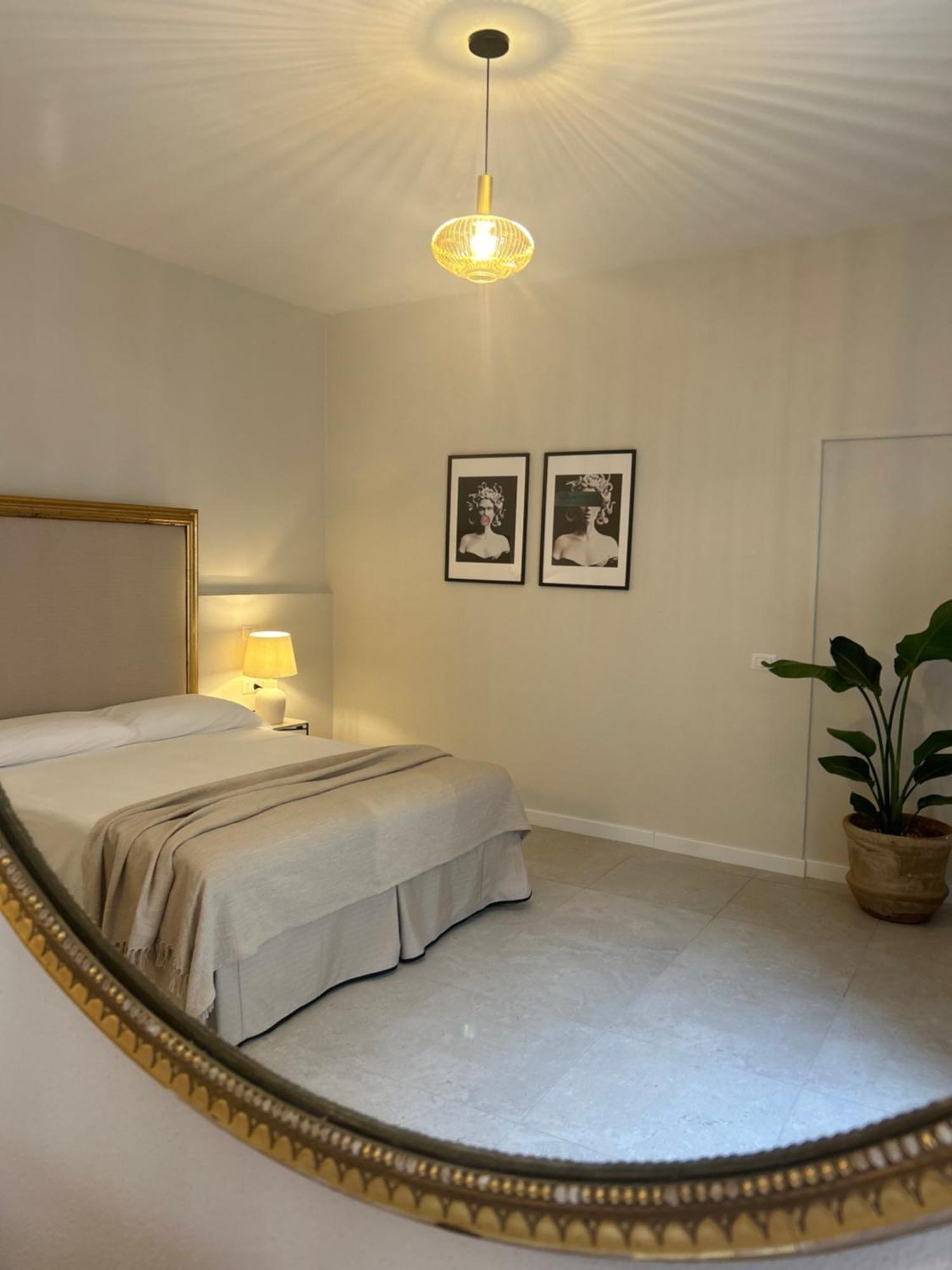 Notus Rooms โนโต ภายนอก รูปภาพ